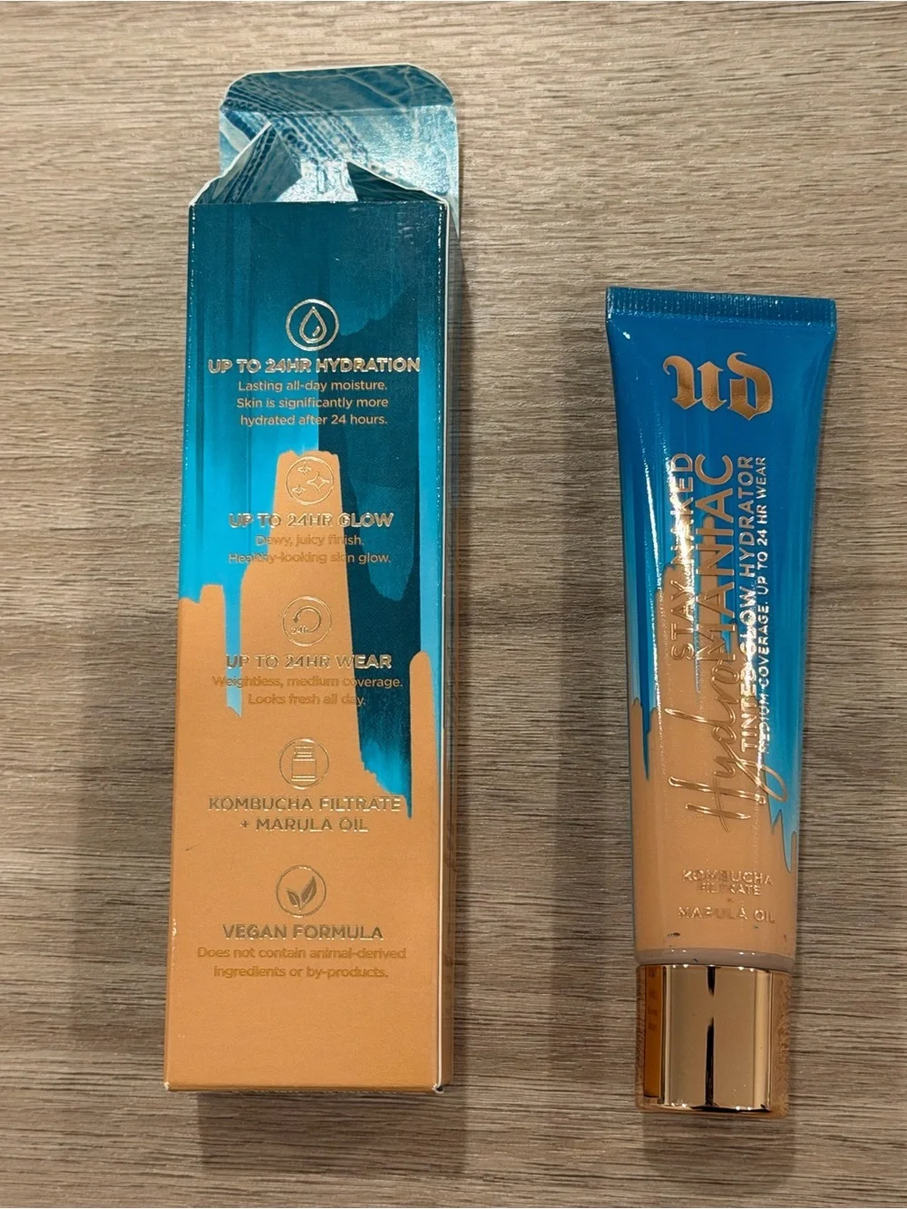 Urban Decay ~ Stay Naked HydroMANIAC Tinted Glow Hydrator ~ 51 (Medium) ~ NIB